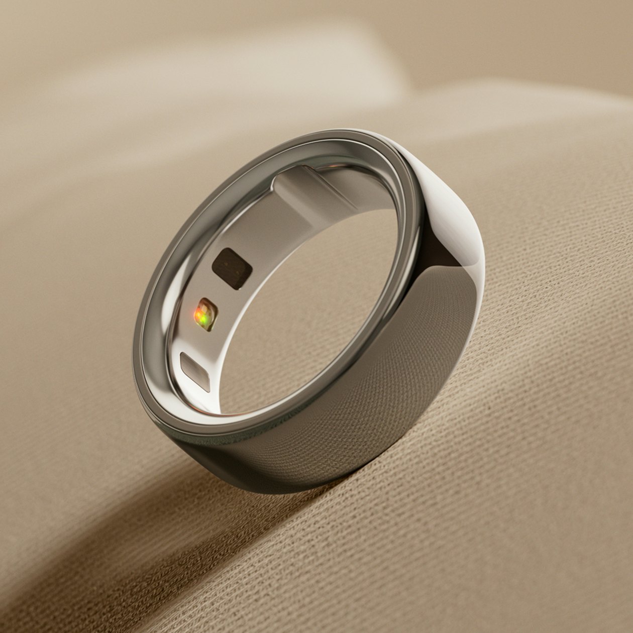 Oura Ring 4 Silver finish